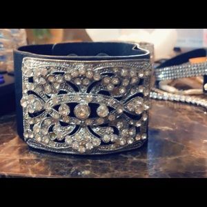 Cuff crystal bracelet black